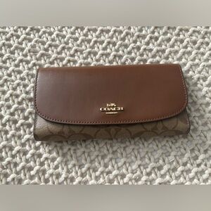 Coach wallet